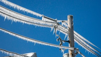 Atak zimy. Kilka tysięcy odbiorców bez prądu na północy Polski