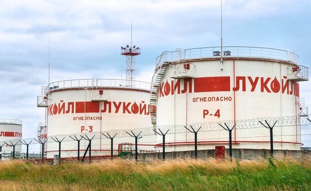 Ataki na rafinerie przynoszą efekt? Rosja wprowadza zakaz eksportu benzyny