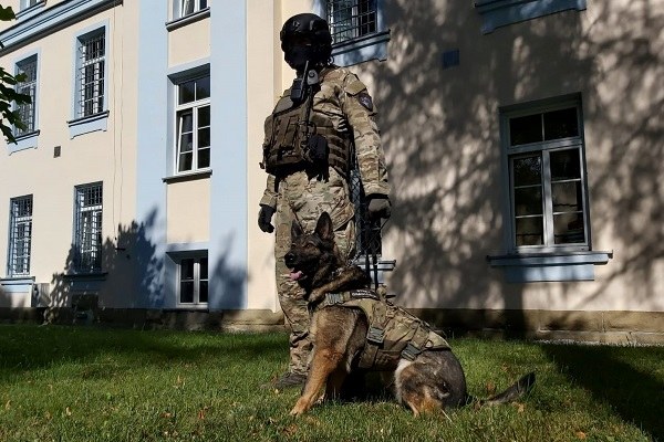 Atena – pies służbowy KaOSG przechodzi na emeryturę /Karpacki Oddział Straży Granicznej /Materiały prasowe