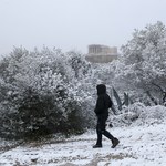 Ateny pod śniegiem. Zamknięto szkoły i stacje metra