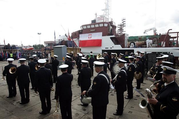 Atmosfera w Stoczni marynarki Wojennej jest daleka od radosnej... Fot. MIROSŁAW PIEŚLAK /Agencja SE/East News