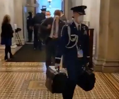 "Atomowa walizka" została przekazana administracji Joe Bidena