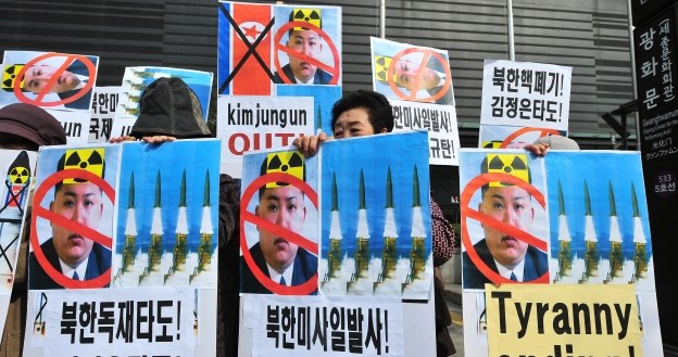 Atomowe ambicje Korei Północnej niepokoją świat /AFP
