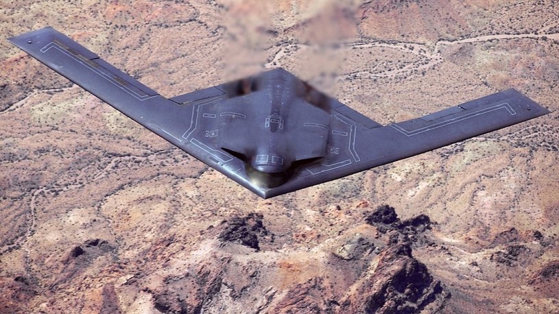 Atomowe latające skrzydło gotowe do testów. B-21 Rider pojawi się na niebie /Geekweek