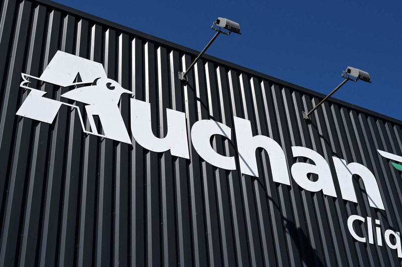Auchan przejmuje 235 supermarketów w Hiszpanii /AFP