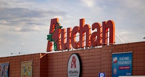 Auchan sprzedaje swoje sklepy w Polsce. Znamy nowego właściciela