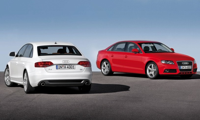 Audi A4 B8 znane jest z przewidywalnego zachowania i dobrego komfortu jazdy /materiały prasowe
