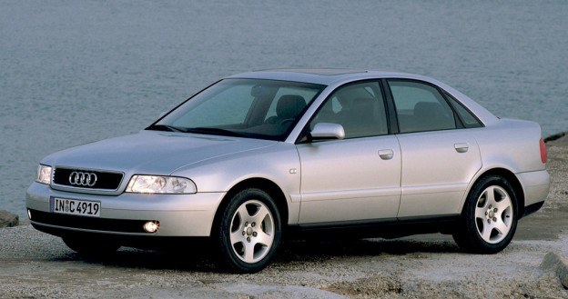 Audi A4 /Informacja prasowa