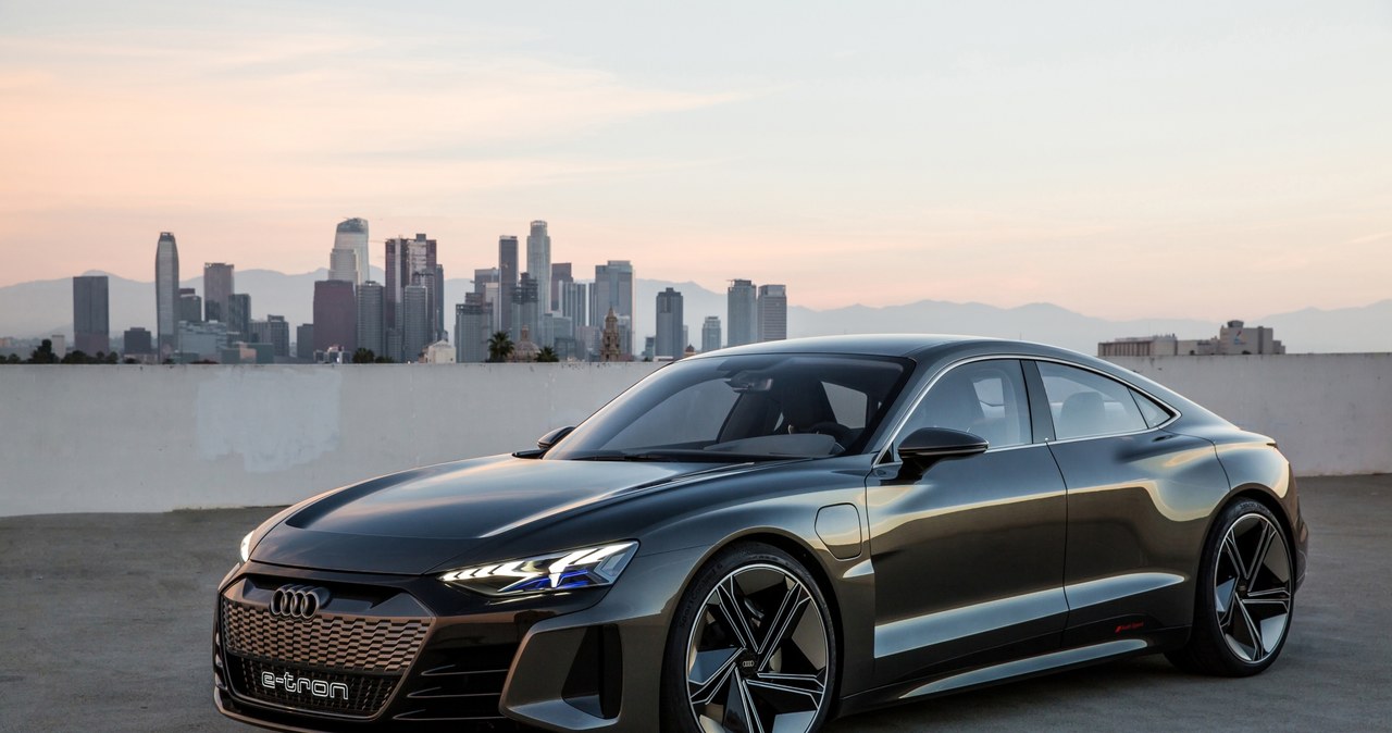 Audi e-tron GT /Audi