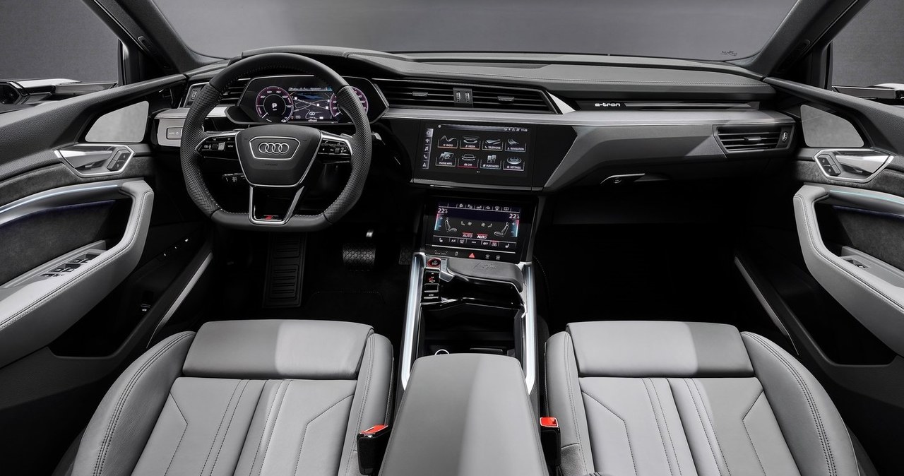 Audi e-tron S /Informacja prasowa