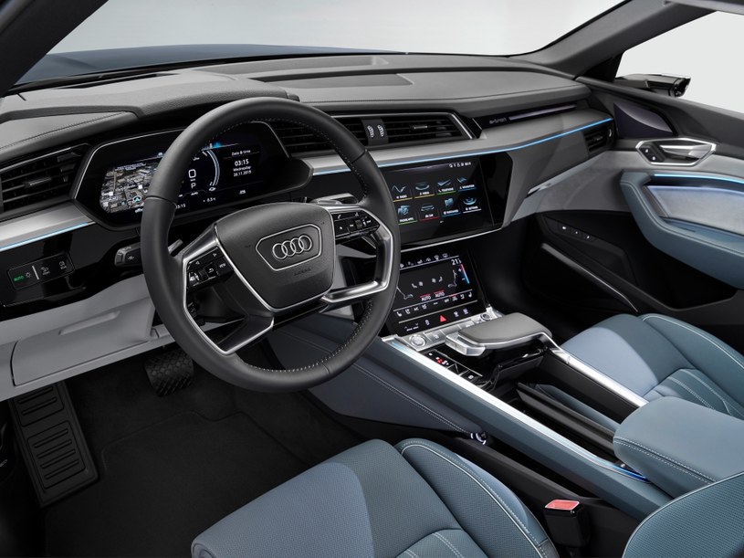 Audi e-tron Sportback /Audi