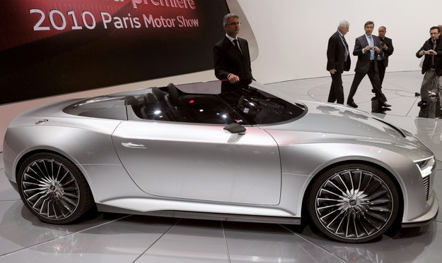 Audi E-tron spyder /AFP