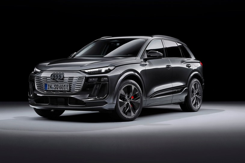 Audi Q6 e-tron wygląda jak e-tron GT w wariancie SUV. Na zdjęciu wariant SQ6 /materiały prasowe