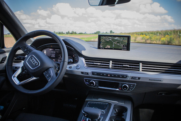 Audi Q7 e-tron /INTERIA.PL
