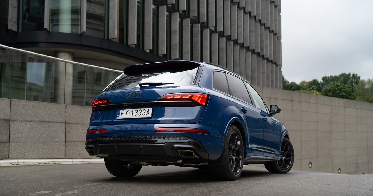 Audi Q7 po liftingu z tyłu zmieniło się raczej symbolicznie /Jan Guss-Gasiński /INTERIA.PL