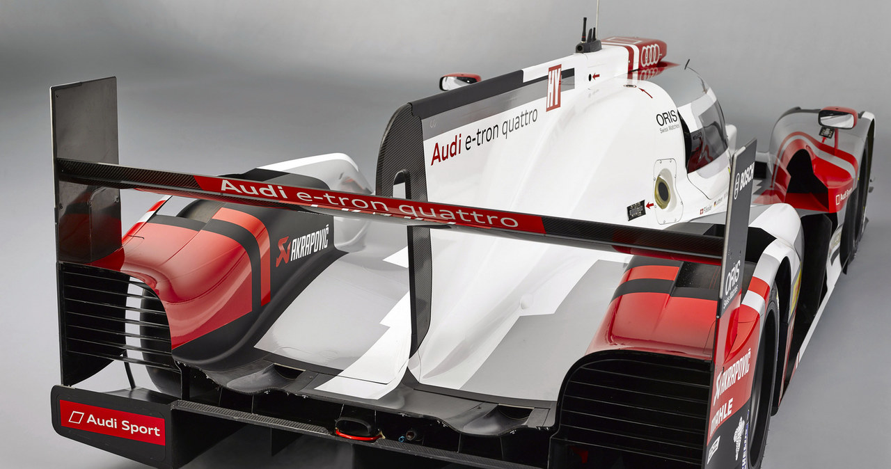 Audi R18 e-tron quattro /Audi