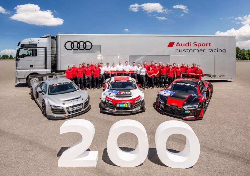 Audi R8 LMS /Informacja prasowa