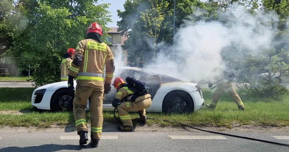 Audi R8 spłonęło pod Warszawą /Anna Kondraciuk /INTERIA.PL