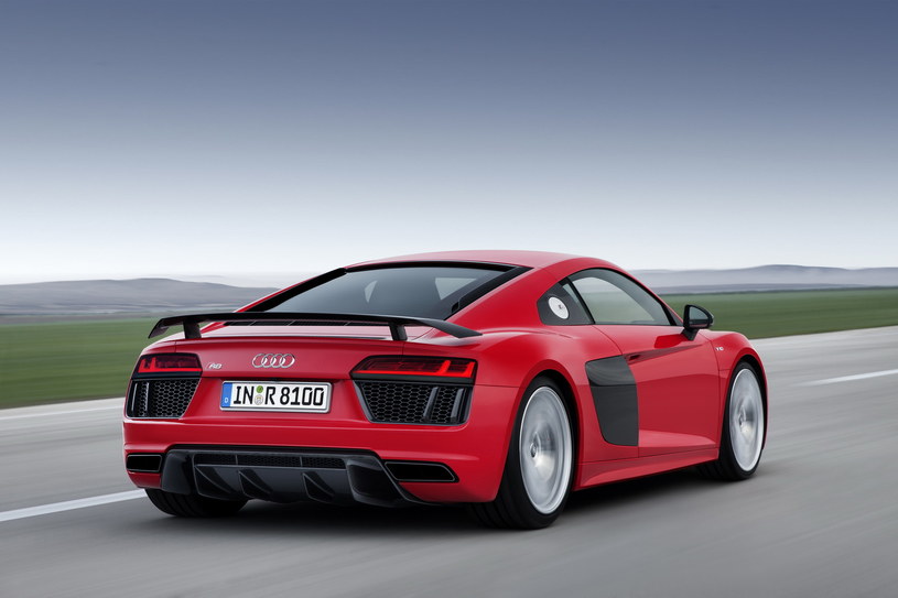 Audi R8 V10 plus /Informacja prasowa