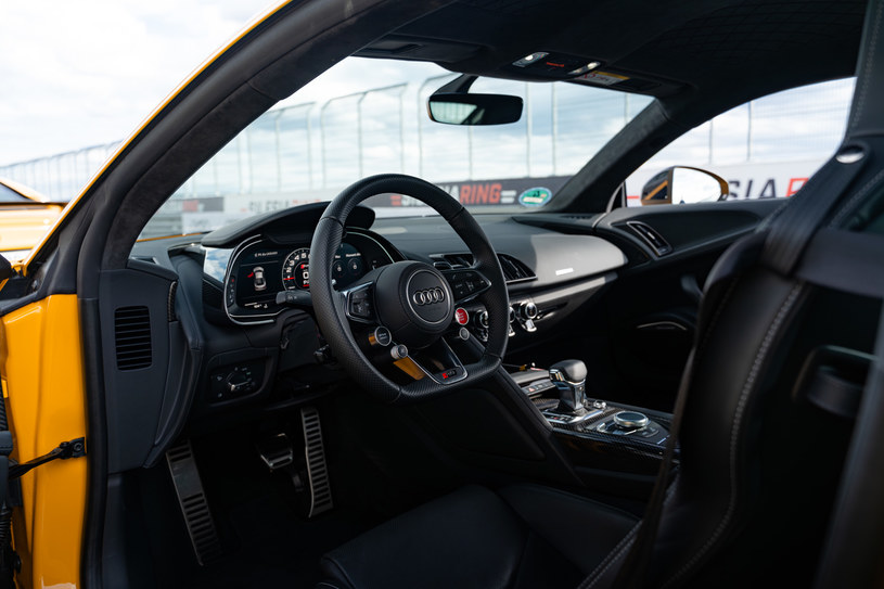 Audi R8 V10 to jedno z tych aut, z których nie chce się wysiadać /Jan Guss-Gasiński