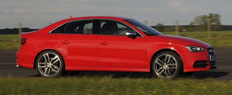 Audi S3 Limousine /Motor