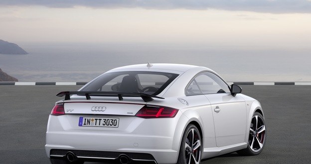 Audi TT S line competition /Audi