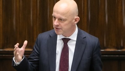 Audyt rządów PO-PSL: Szałamacha w Sejmie o "opcyjnym tsunami"