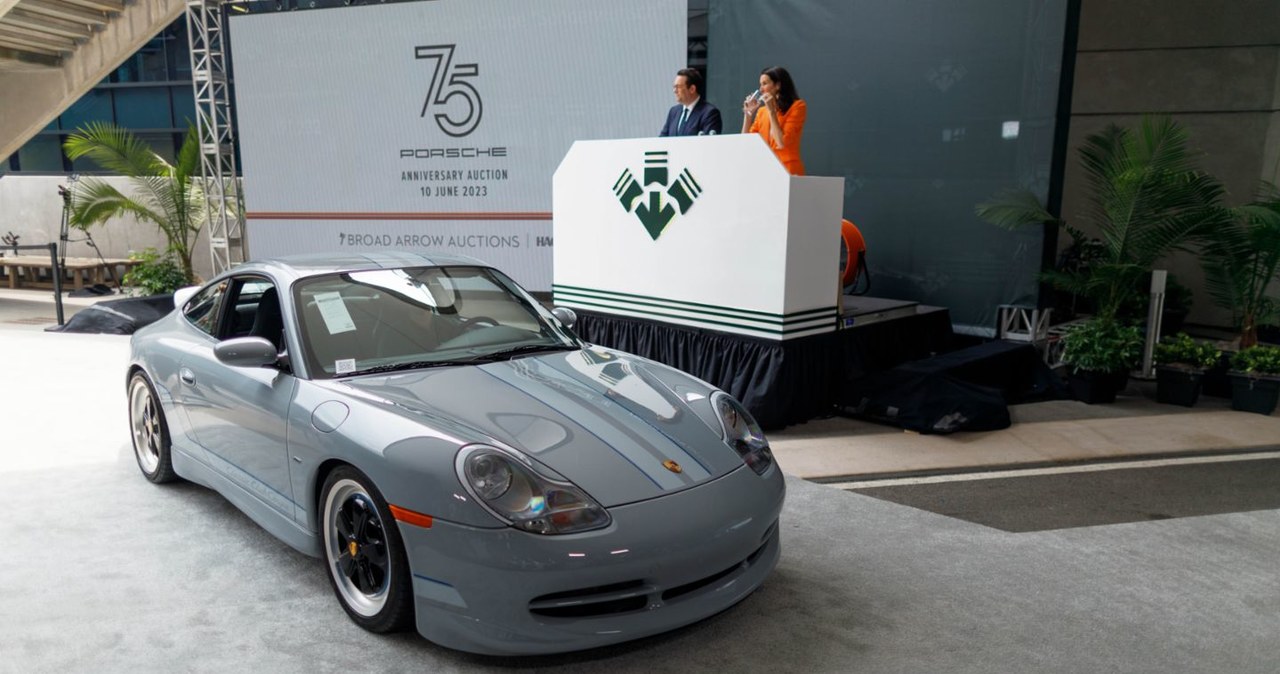 Aukcja odbyła się w ramach obchodów 75-lecia Porsche /materiały prasowe