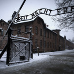 Auschwitz "polskim obozem koncentracyjnym". Ansa skorygowała błędy 