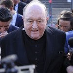 Australia: Arcybiskup zataił przed laty molestowanie dziecka przez księdza