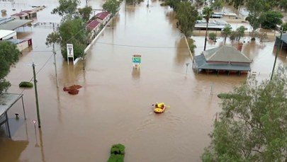 Australia pod wodą. "Taka powódź zdarza się raz na 500 lat"