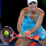 Australian Open: Broniąca tytułu Kerber odpadła w 1/8 finału