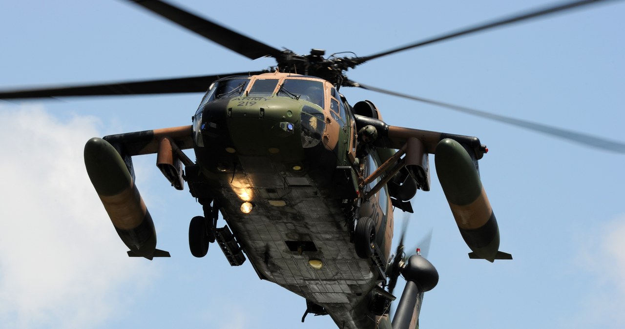 Australijski śmigłowiec Black Hawk w akcji /AFP