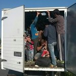 Austria: 86 nielegalnych imigrantów w ciężarówce 