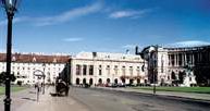 Austria: pałac Hofburg w Wiedniu /Encyklopedia Internautica