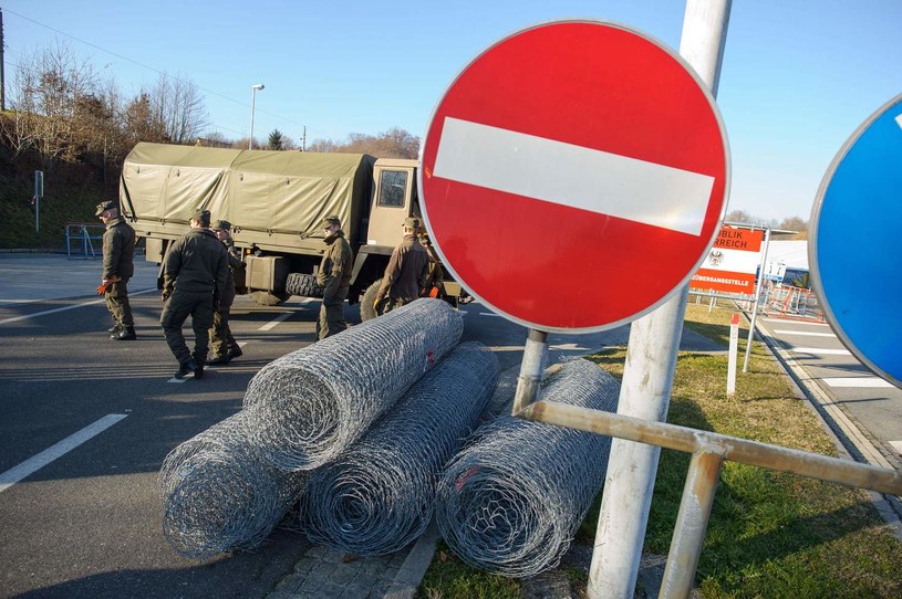 Austria zniechęca Afgańczyków do przyjazdu /AFP