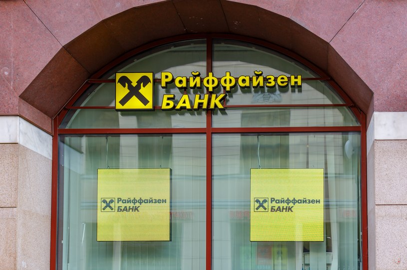 Austriacki bank opuści Rosję? Rozważa dwie opcje /123RF/PICSEL