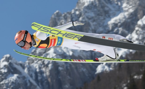 Austriacy triumfują w Planicy. Polscy skoczkowie byli ostatni