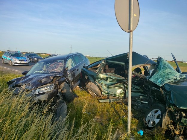 Auta rozbite w wypadku /KPP Łęczyca /Policja