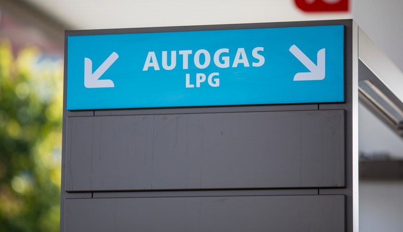 Auta z LPG wjadą do SCT bez przeszkód? /Getty Images