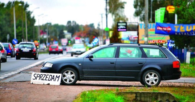 Auto osobowe z homologacją ciężarową nie jest wedle przepisów traktowane jak ciężarówka. /Motor