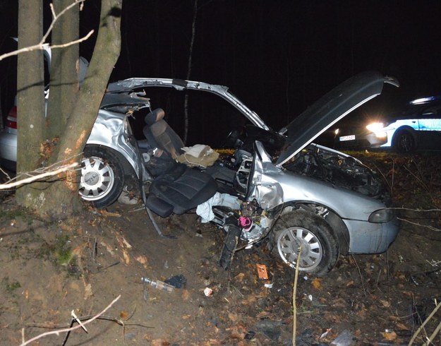 Auto po wypadku /KMP Chełm /Policja