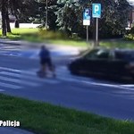 Auto prawie potrąciło ojca z dzieckiem na przejściu dla pieszych [FILM]