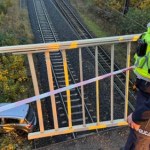 Auto runęło z wiaduktu. 18-latka jechała za szybko