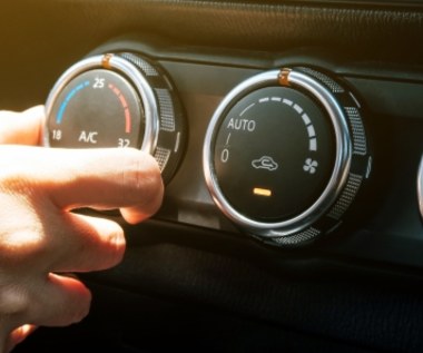 Auto w upale – jak skutecznie schłodzić wnętrze