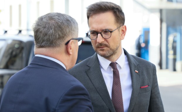 Auto Waldemara Budy ostrzelane. Jest reakcja Parlamentu Europejskiego  