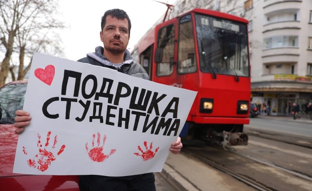 Auto wjechało w ludzi w europejskiej stolicy