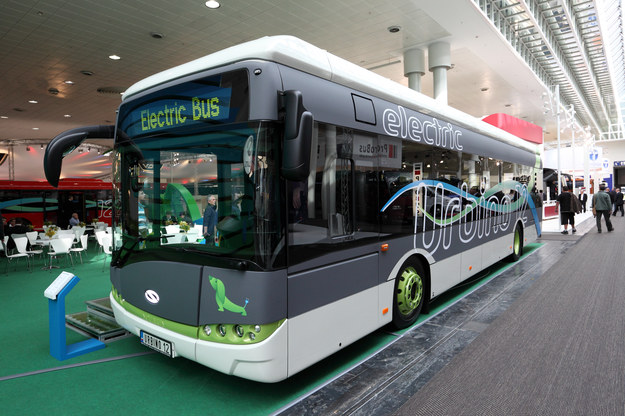 Autobus elektryczny Solaris /Shutterstock