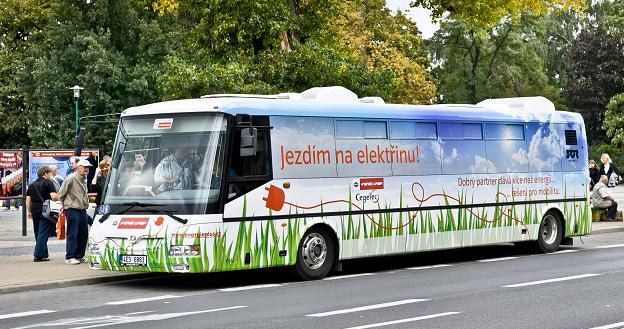 Autobus na prąd /PAP