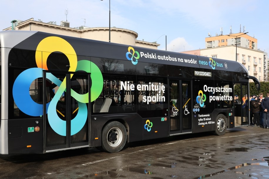 Autobus na wodór w Sosnowcu /Jacek Skóra /RMF FM